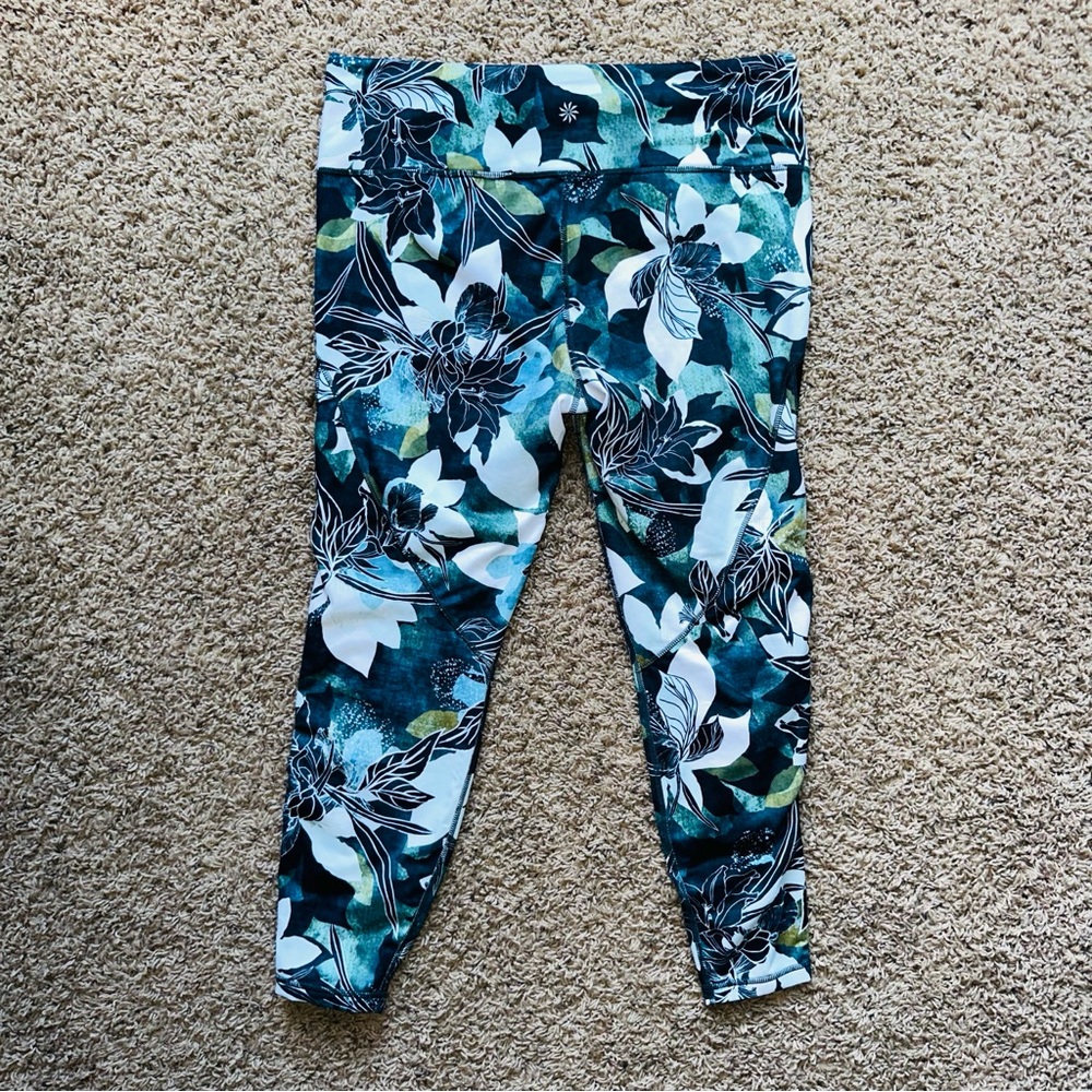 Athleta Floral Leggings XL Workout Yoga High Rise Mesh Chaturanga 7/8 Tight - Picture 10 of 13